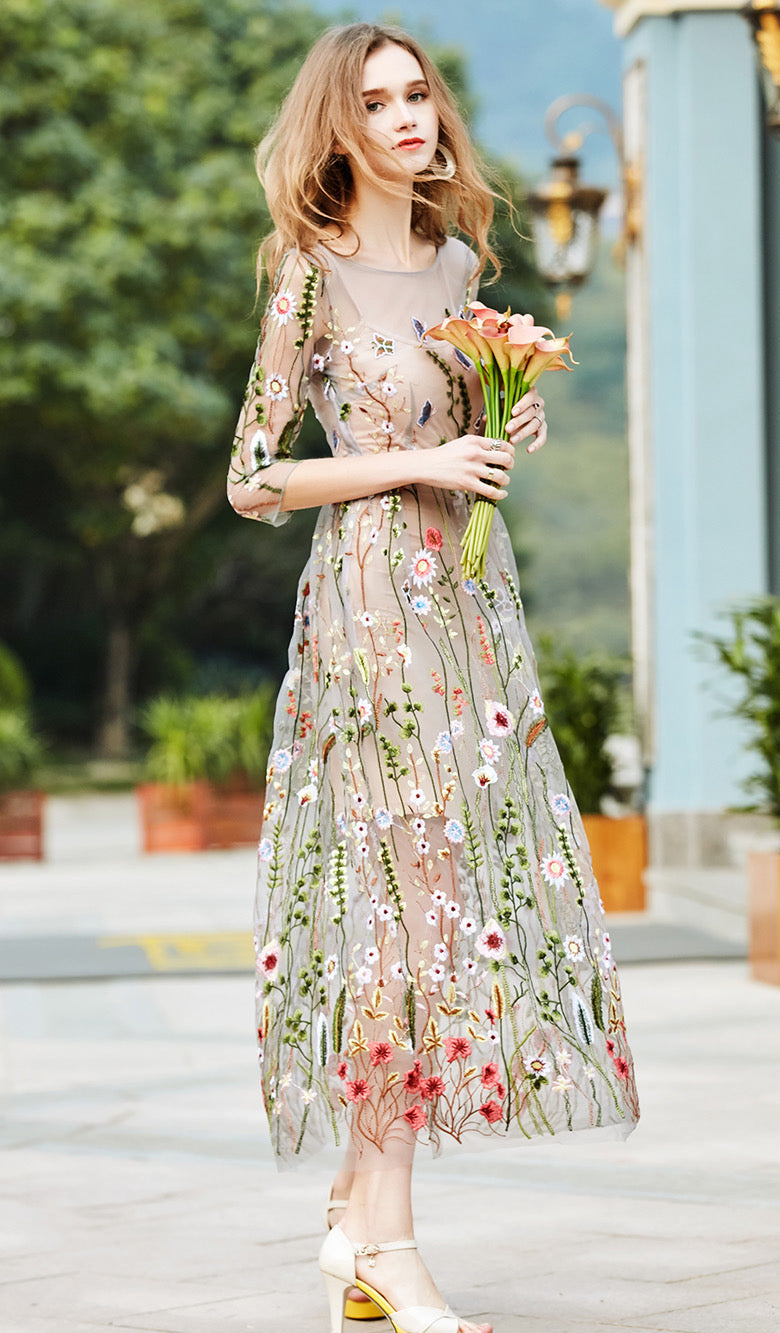 Retro Holiday Beach Maxi Dress Embroidery Mesh Dress