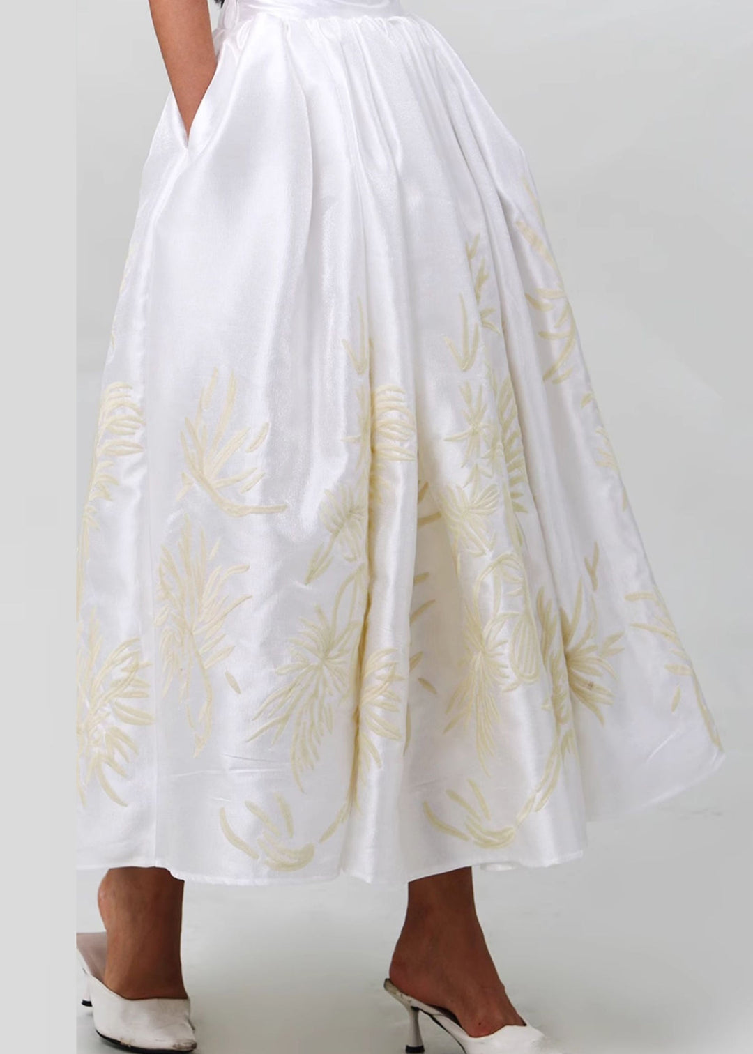 Art White Embroidered Pockets High Waist Silk Skirts Spring