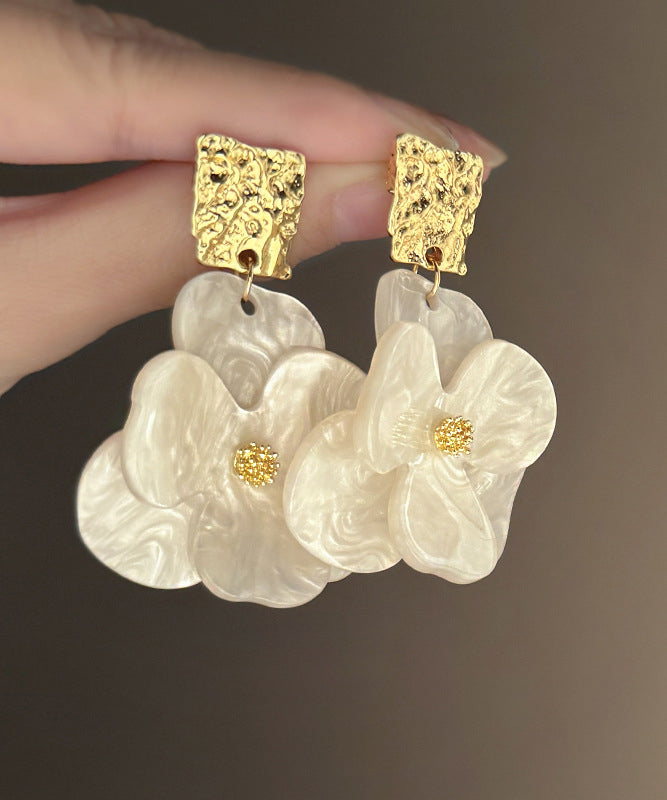 Chic White Acrylic Floral Drop Earrings