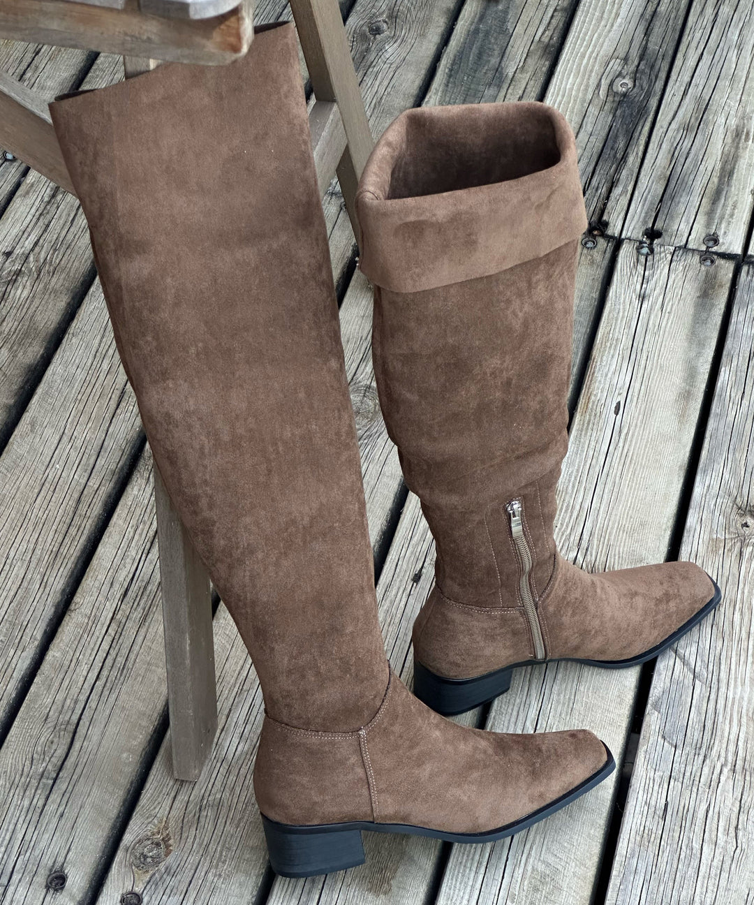 Chic Zippered Splicing Chunky Boots Beige Suede