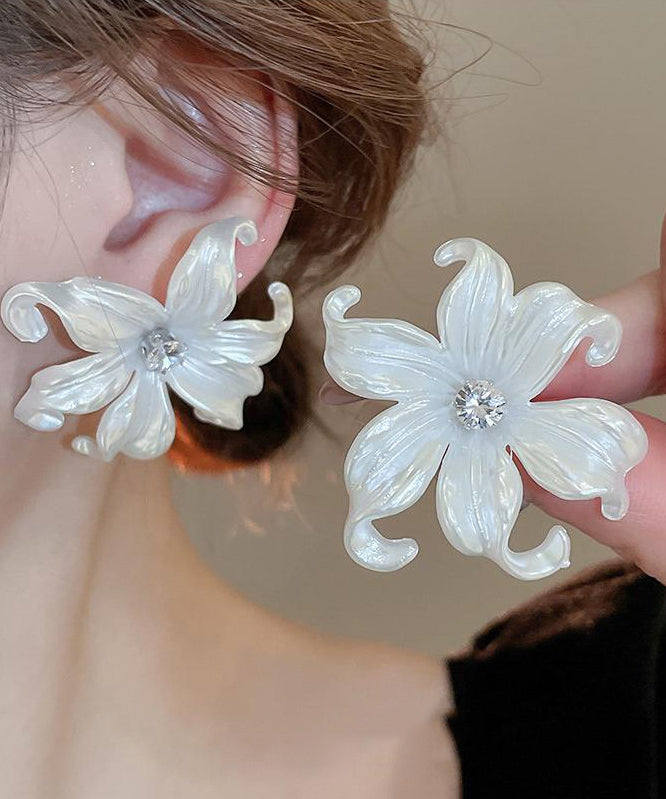 Classy White Acrylic Zircon Floral Stud Earrings
