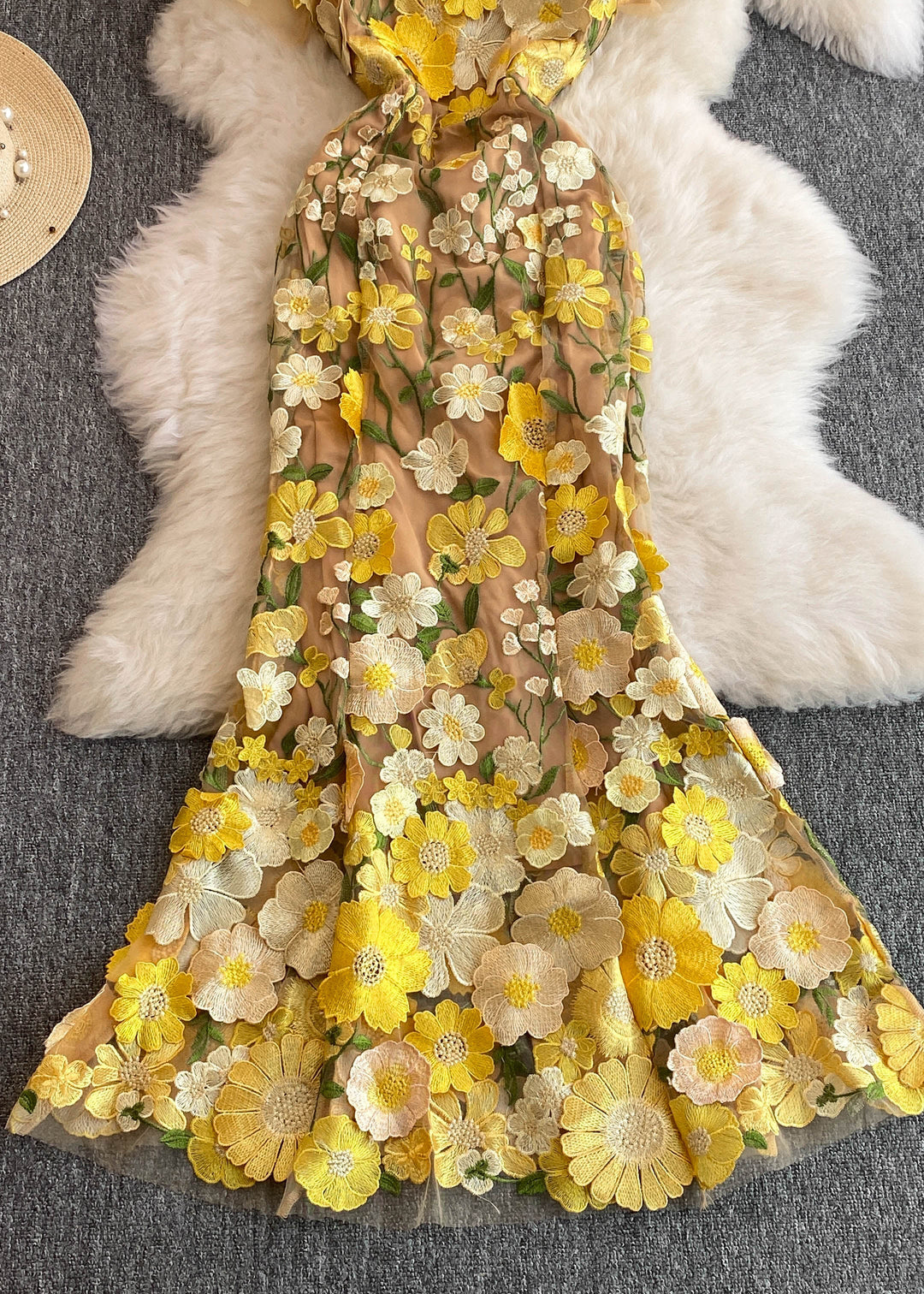 Fitted Yellow Embroidered Floral Tulle Long Dresses Short Sleeve