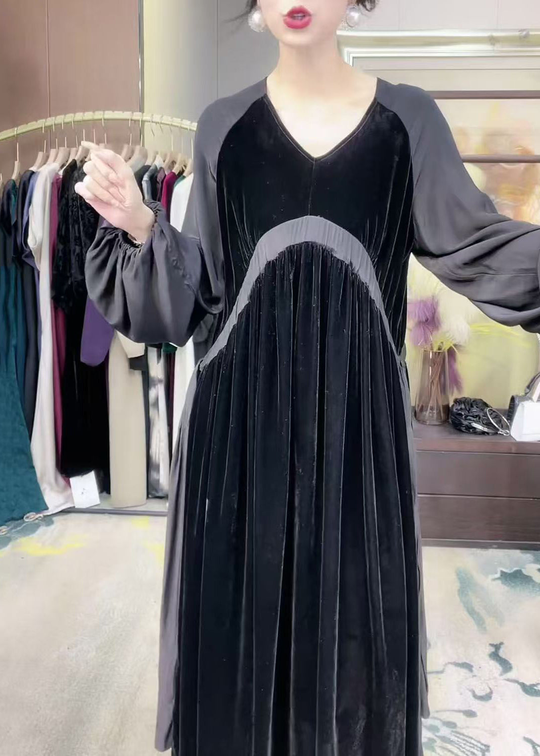 Loose Black V Neck Patchwork Silk Velvet Long Dress Winter