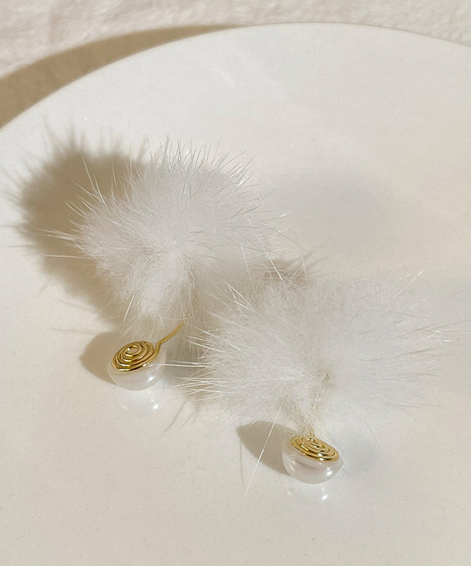 Simple White Copper Alloy Mink Hair Pearl Stud Earrings