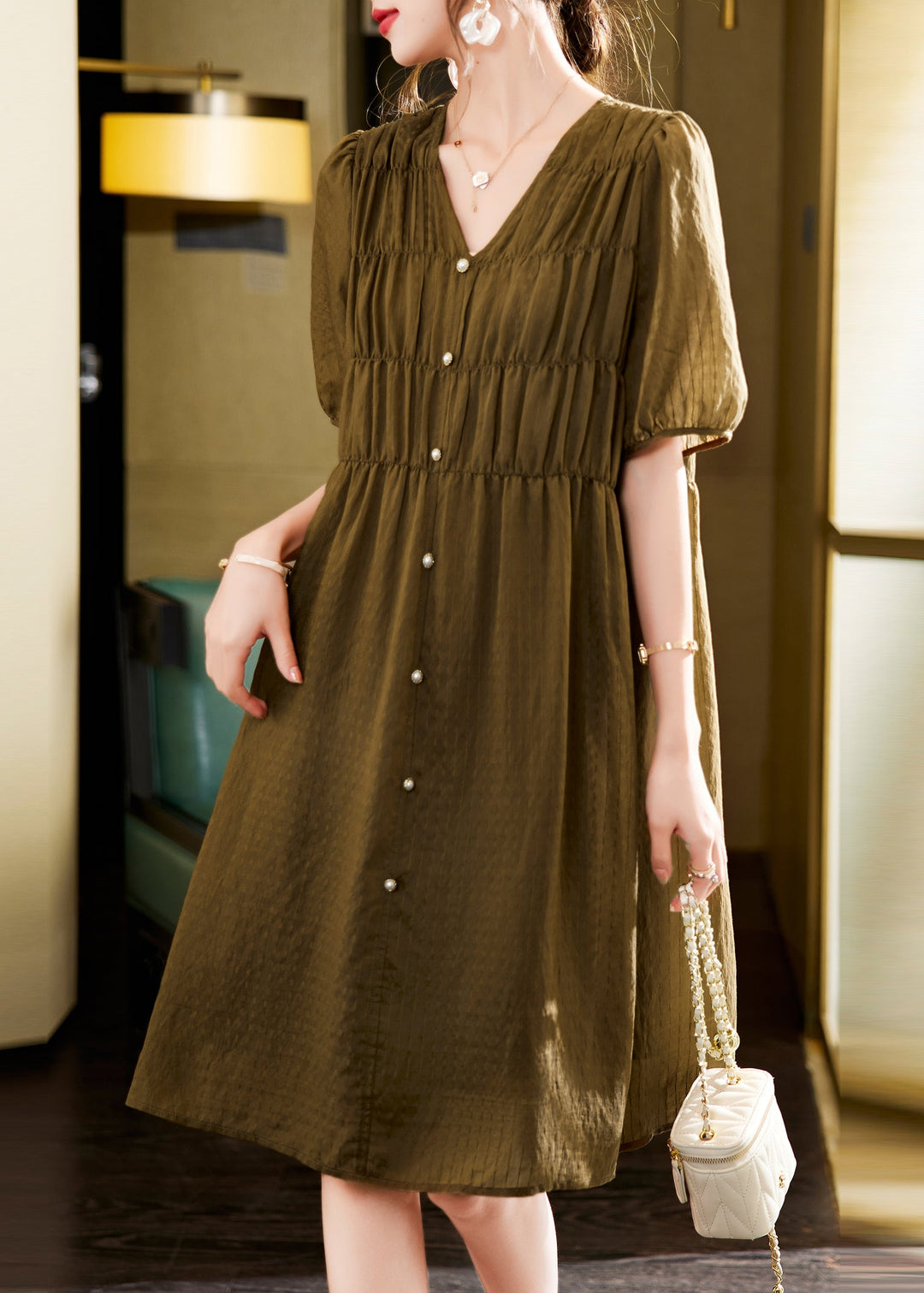 Style Green V Neck Wrinkled Silk Tea Dress Summer