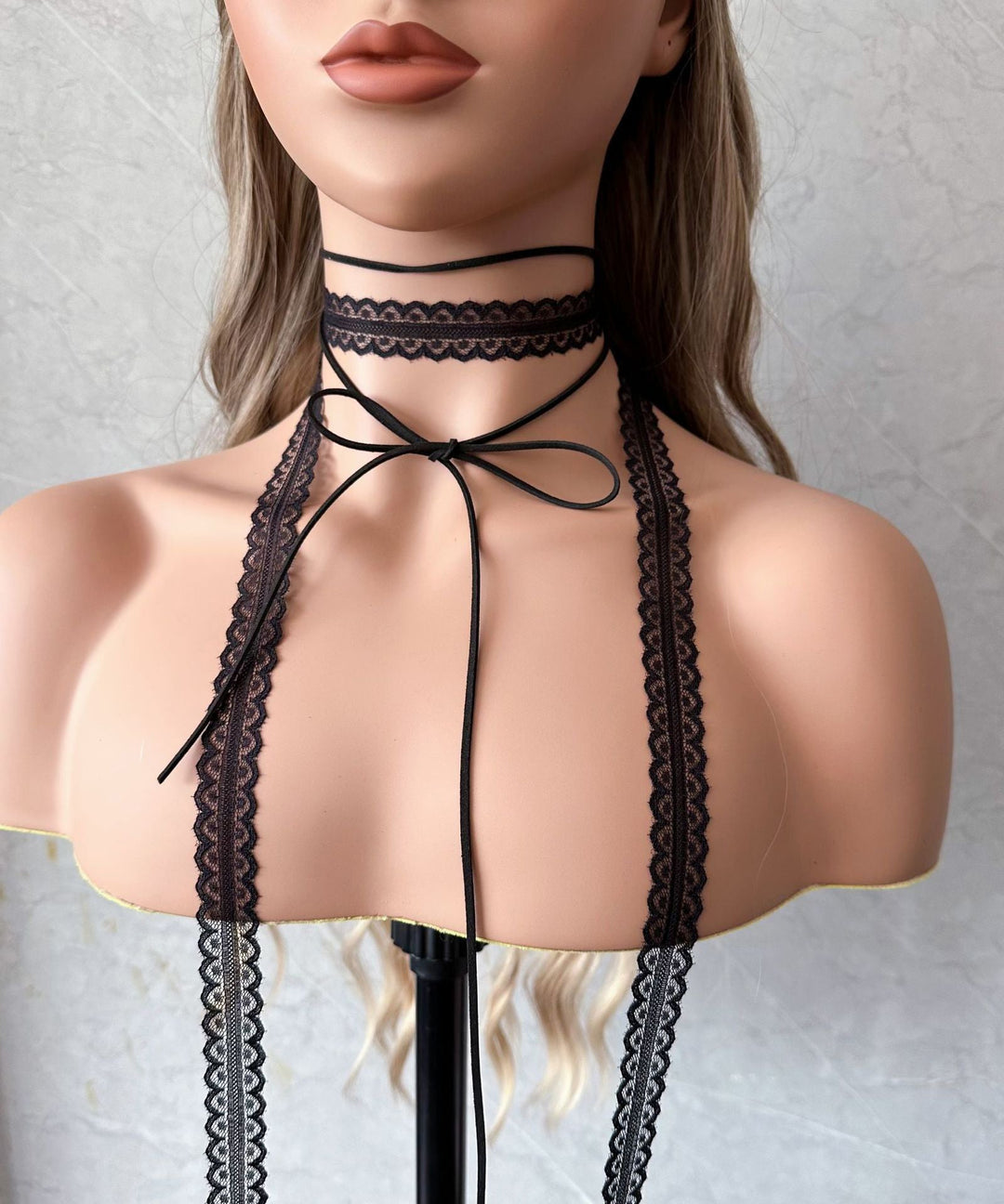 Stylish Black Lace Hollow Out Bow Necklace