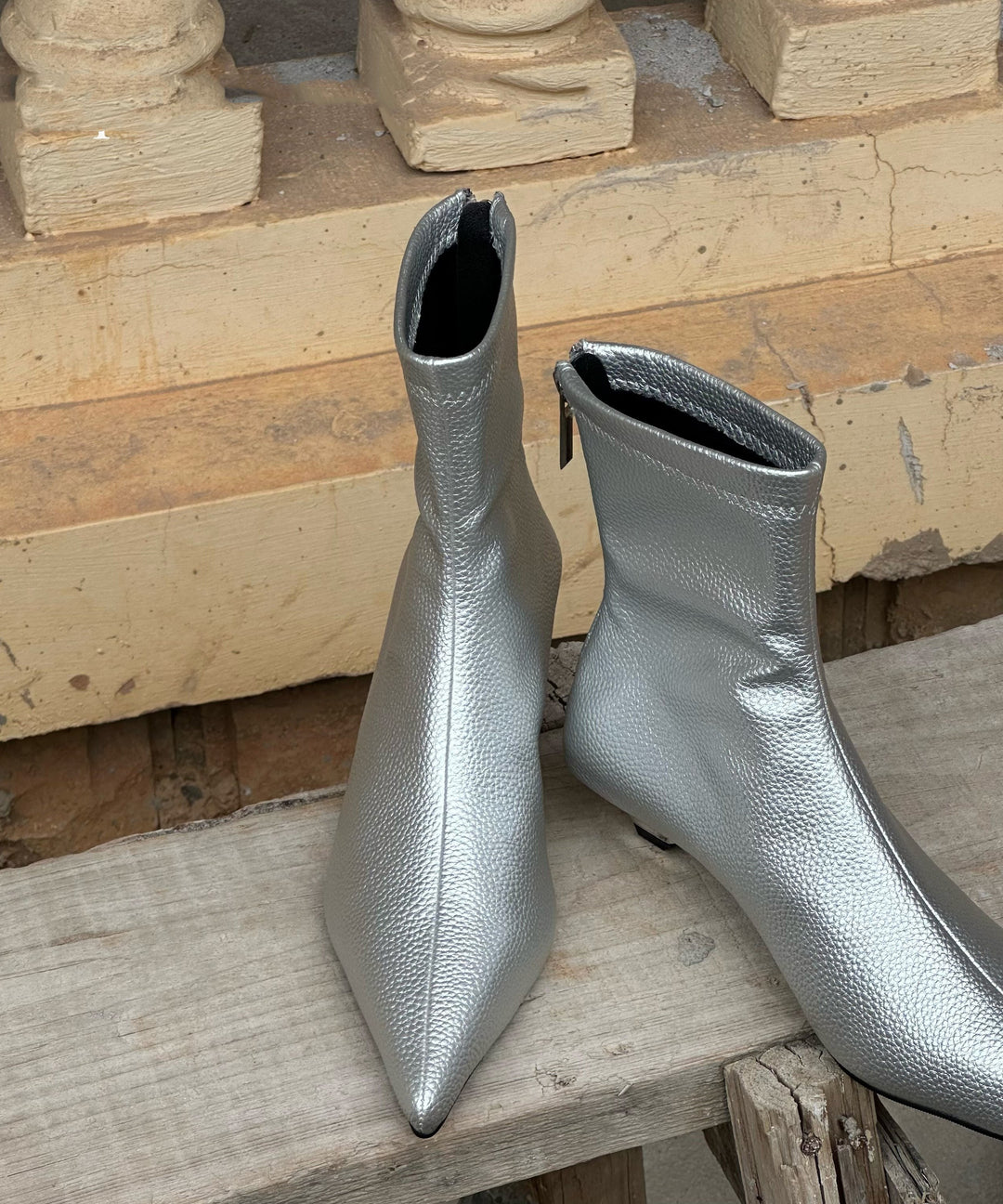 Stylish Faux Leather Silver Splicing Boots Pointed Toe