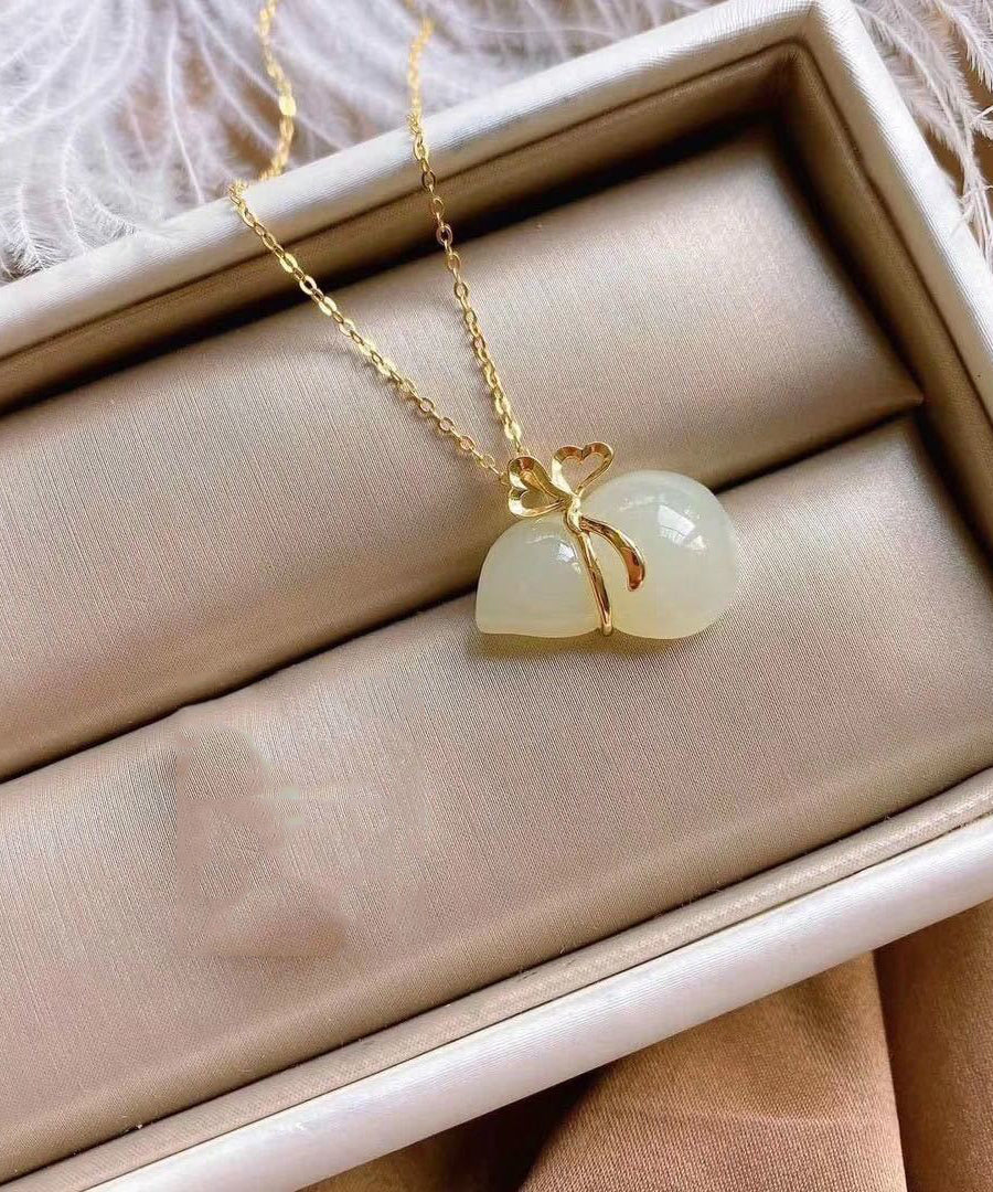 Stylish Gold Sterling Silver Overgild Jade Gourd Pendant Necklace