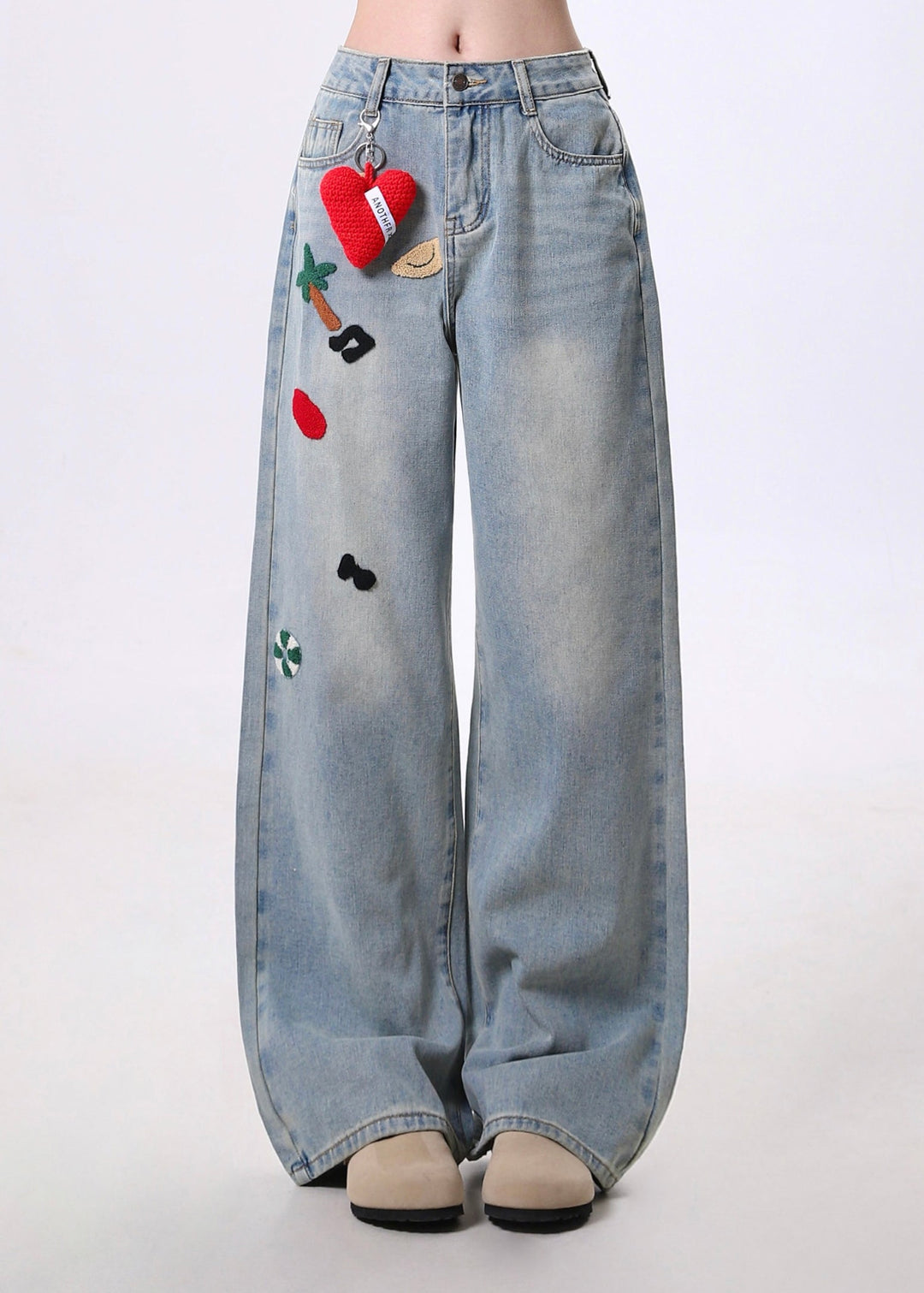 Women Blue Embroidered Pockets Denim Pants Spring