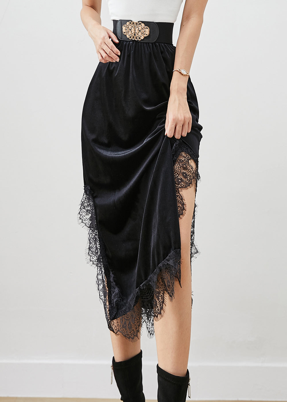 Beautiful Black Lace Patchwork Side Open Silk Velour Skirts Fall