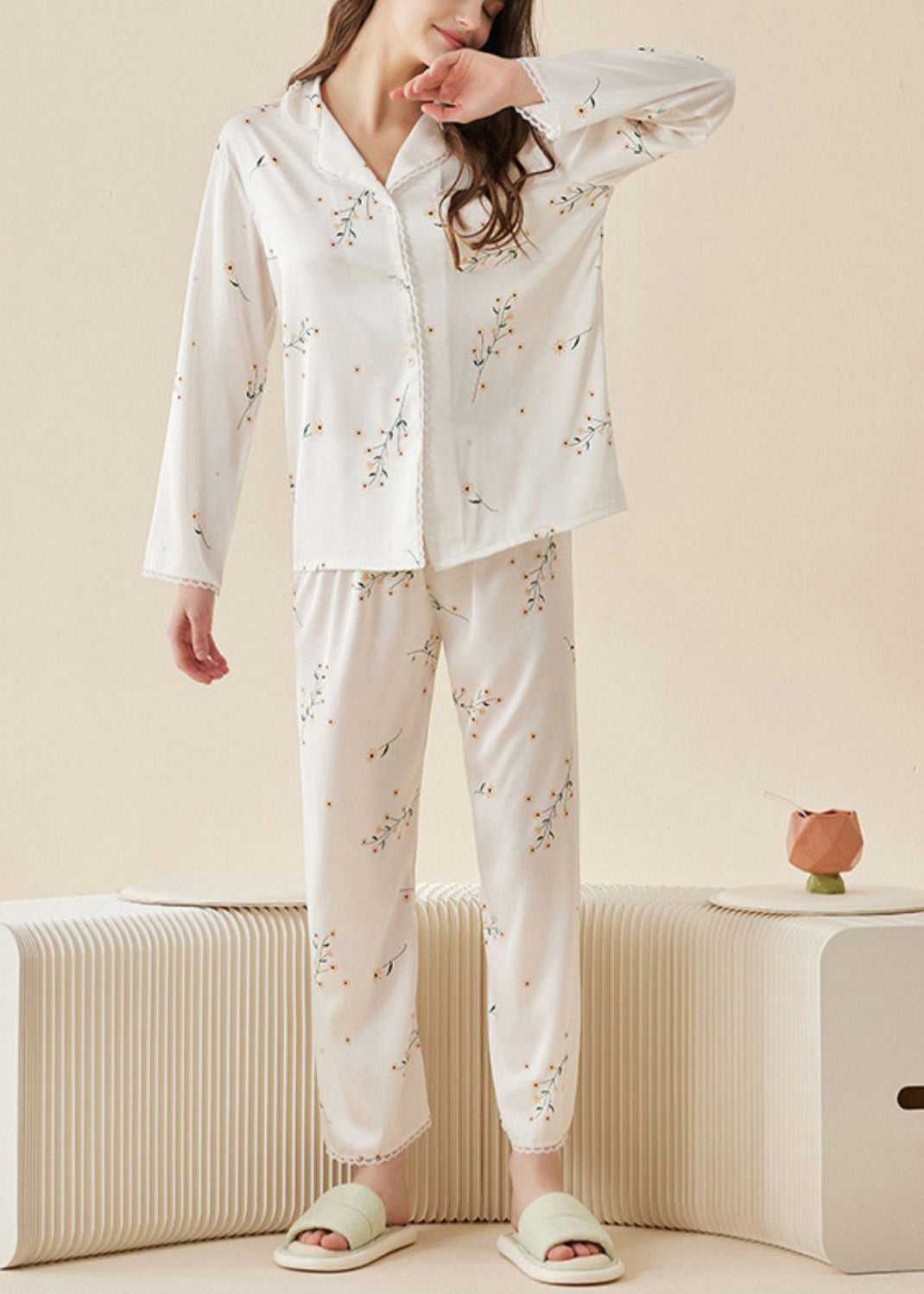 DIY White Peter Pan Collar Print Ice Silk Pajamas Two Pieces Set